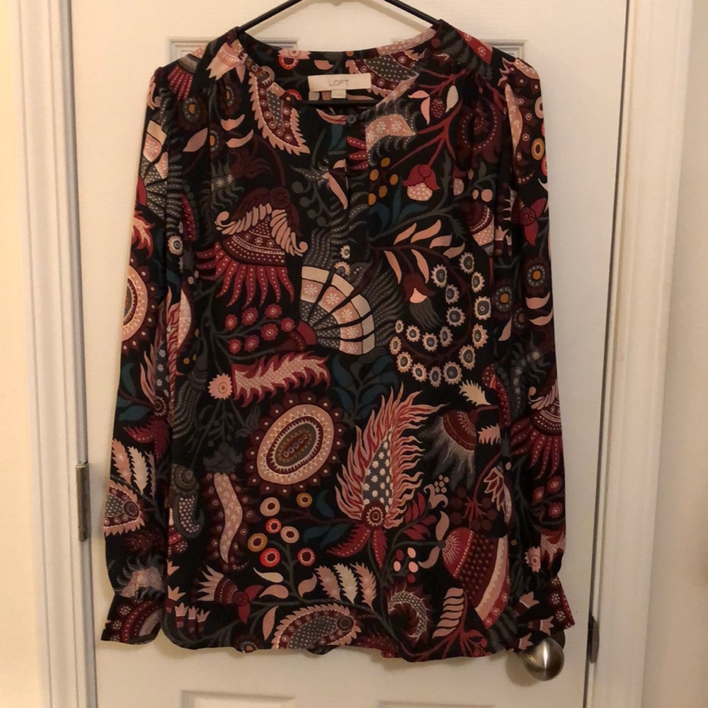 Floral long sleeve blouse